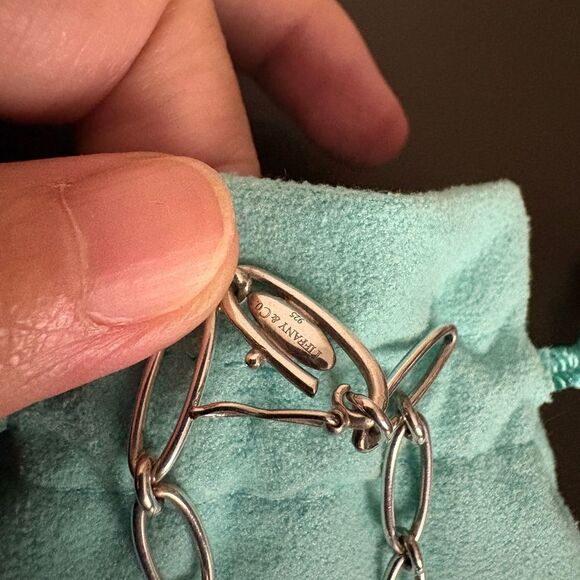 Tiffany and Co. Solid Heart Bracelet - Picture 3 of 4